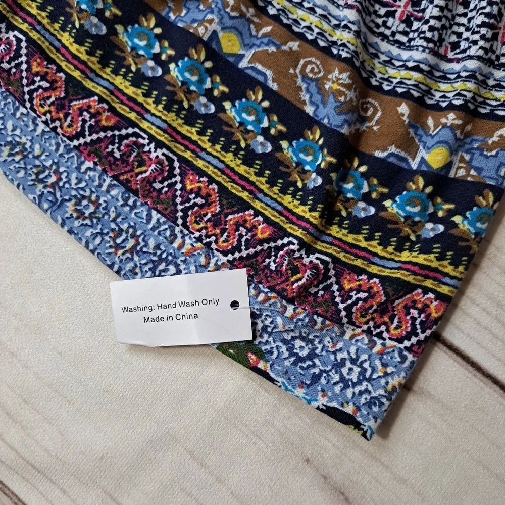 Kayier Jemis Vibrant Patterned Beanie Hat